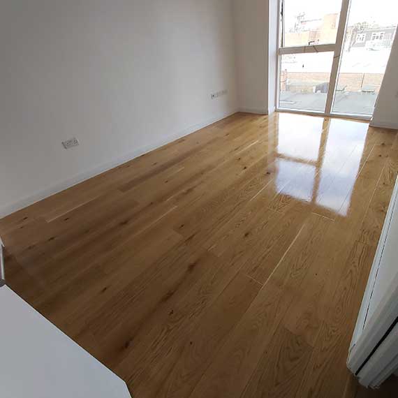 Wood Floor Buffing | Sanding UK Wood Floor Buffing