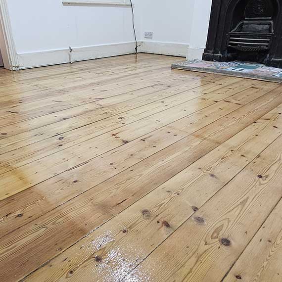 Floorboard replacement London | Sanding UK Floorboard replacement in London