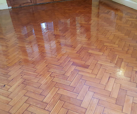Parquet Sanding, Gap Filling, Buffing & Reoiling in Croydon, CR2