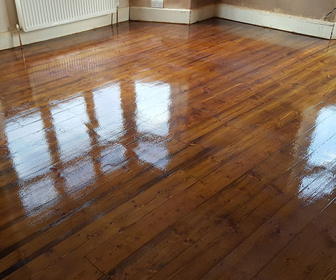 Floorboards Sanding, Buffing, Reoiling & Staining in Wimbledon, SW20